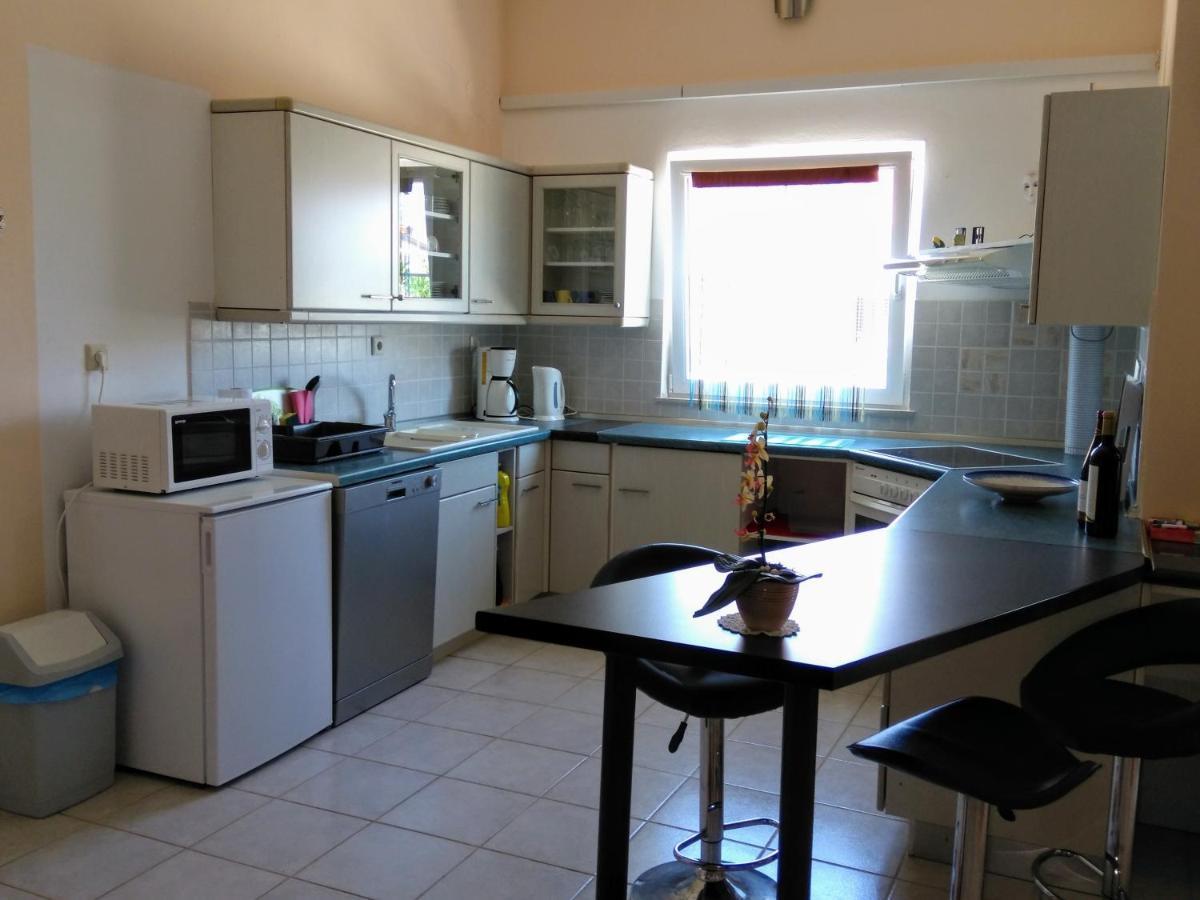 Apartmani Korade Vir Exterior photo